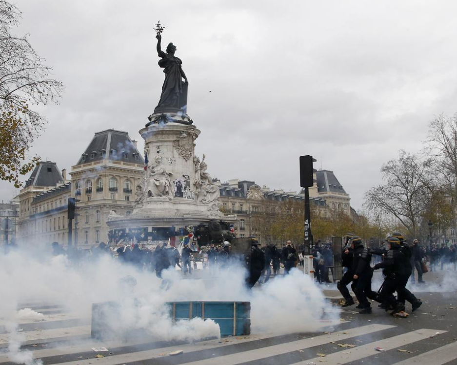 Franța zguduită de un nou val de proteste - partea a II-a